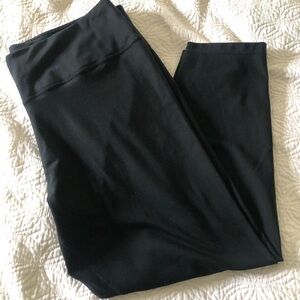 Nike dri fit, black, capri workout pants, size xl
